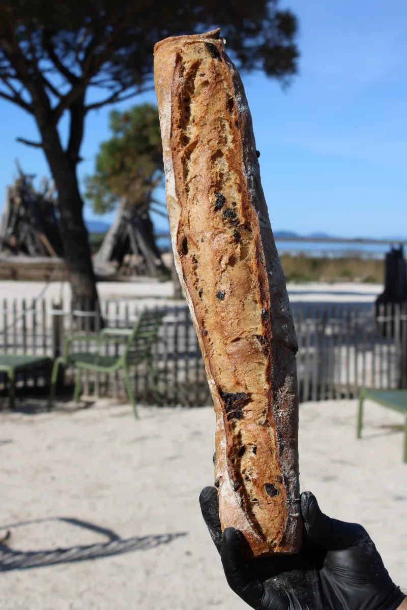 BAGUETTE OLIVES